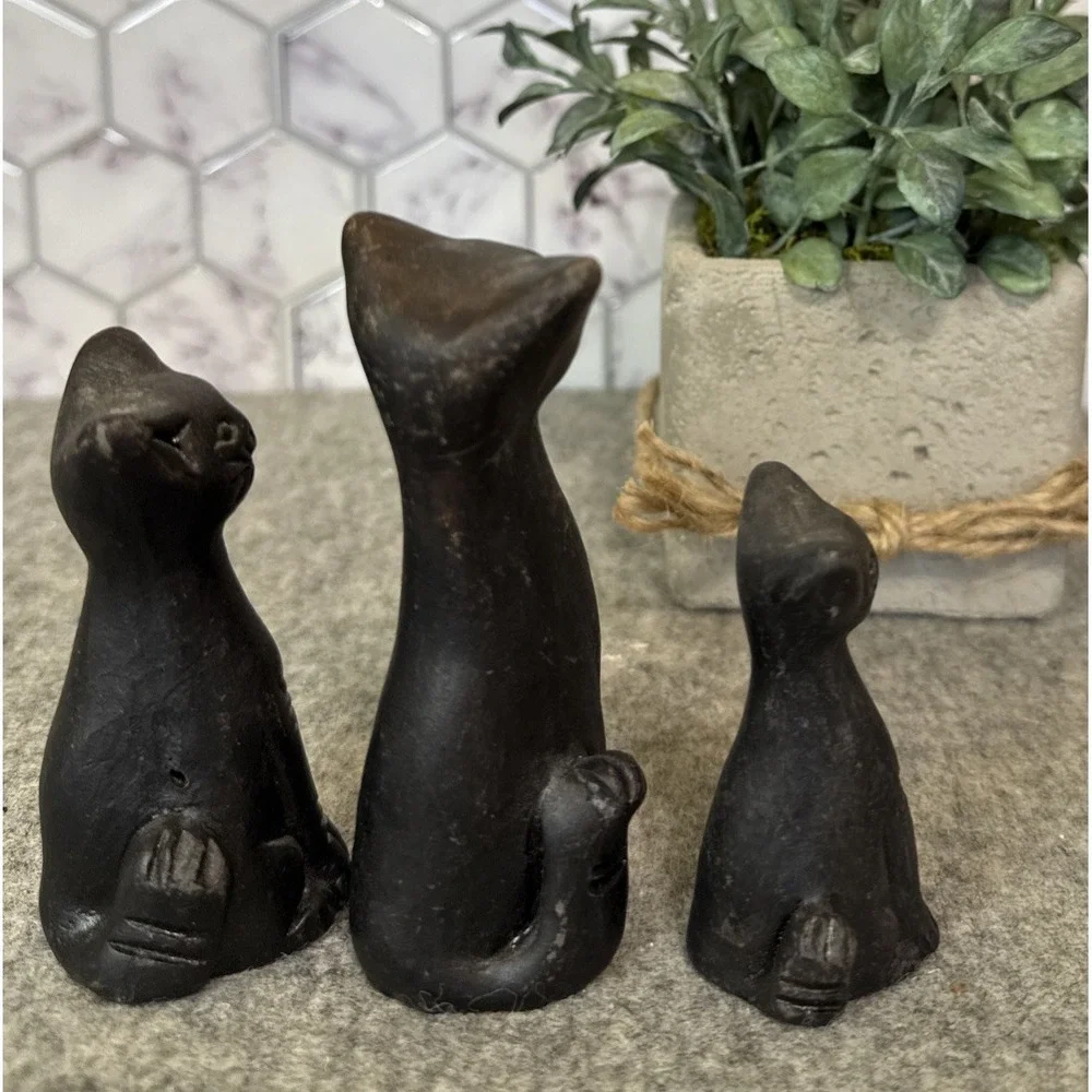 Vtg Black Clay Long Neck Tall Cat Lot Of 3 Shelf Sitter Figurines 4 To 2.25 In